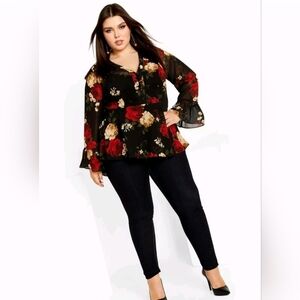 City Chic Womens Julissa Floral Print V-neck Sheer Top Size XL Flutter Sleeves